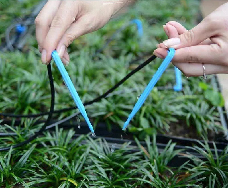 农业滴灌压力补偿式PC滴头器水2L/4L/8L箭头式滴头套件