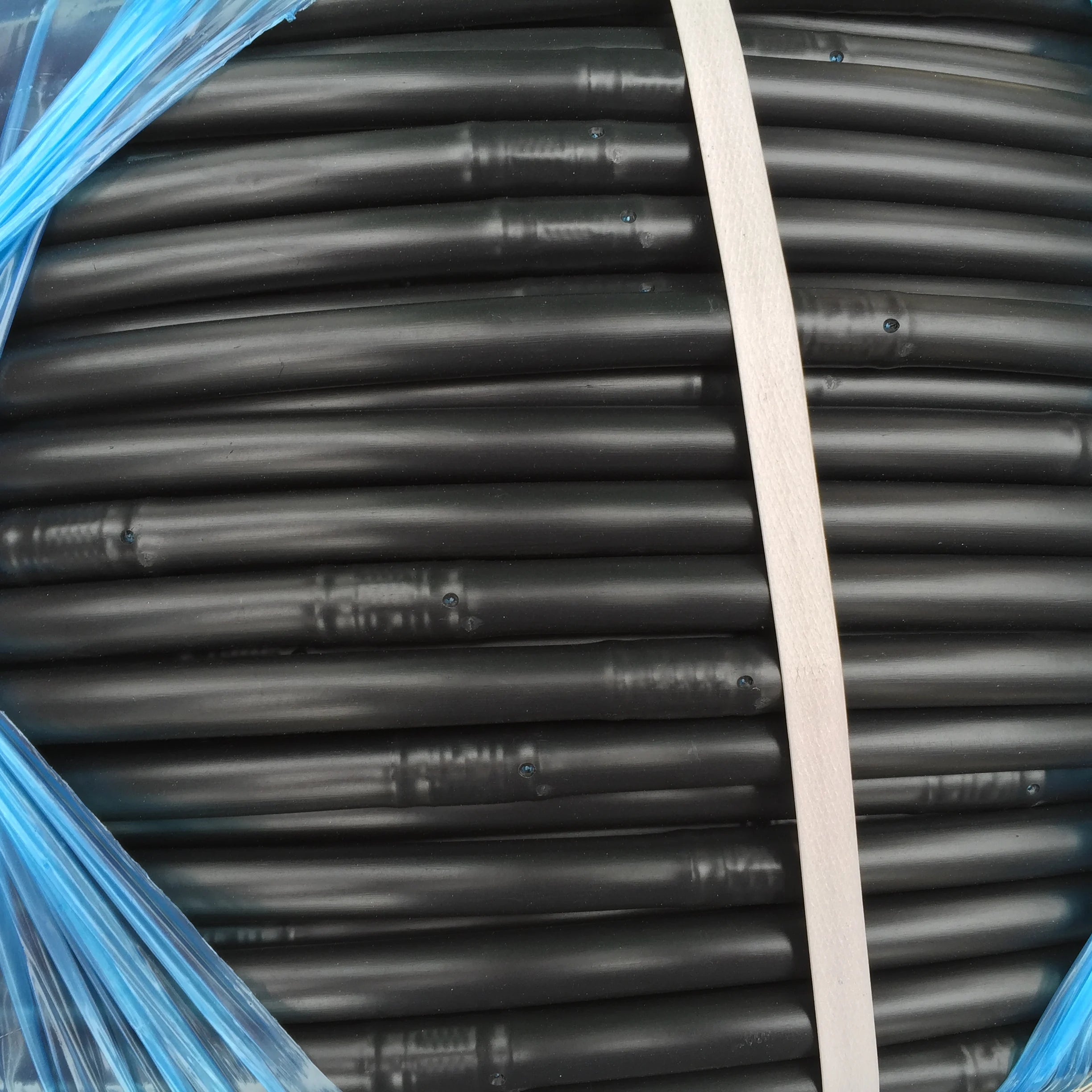 Drip D-Line Tubing with 30cm Spacing Emitter Pipe Watering & Irrigation Product Plastic HDPE/LDPE Dripper