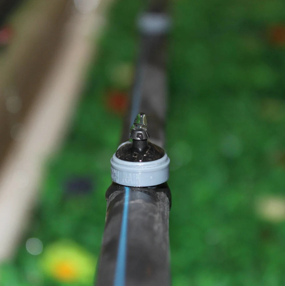 China Drip Irrigation PC Online Dripper with Pressure Compensating Emitter