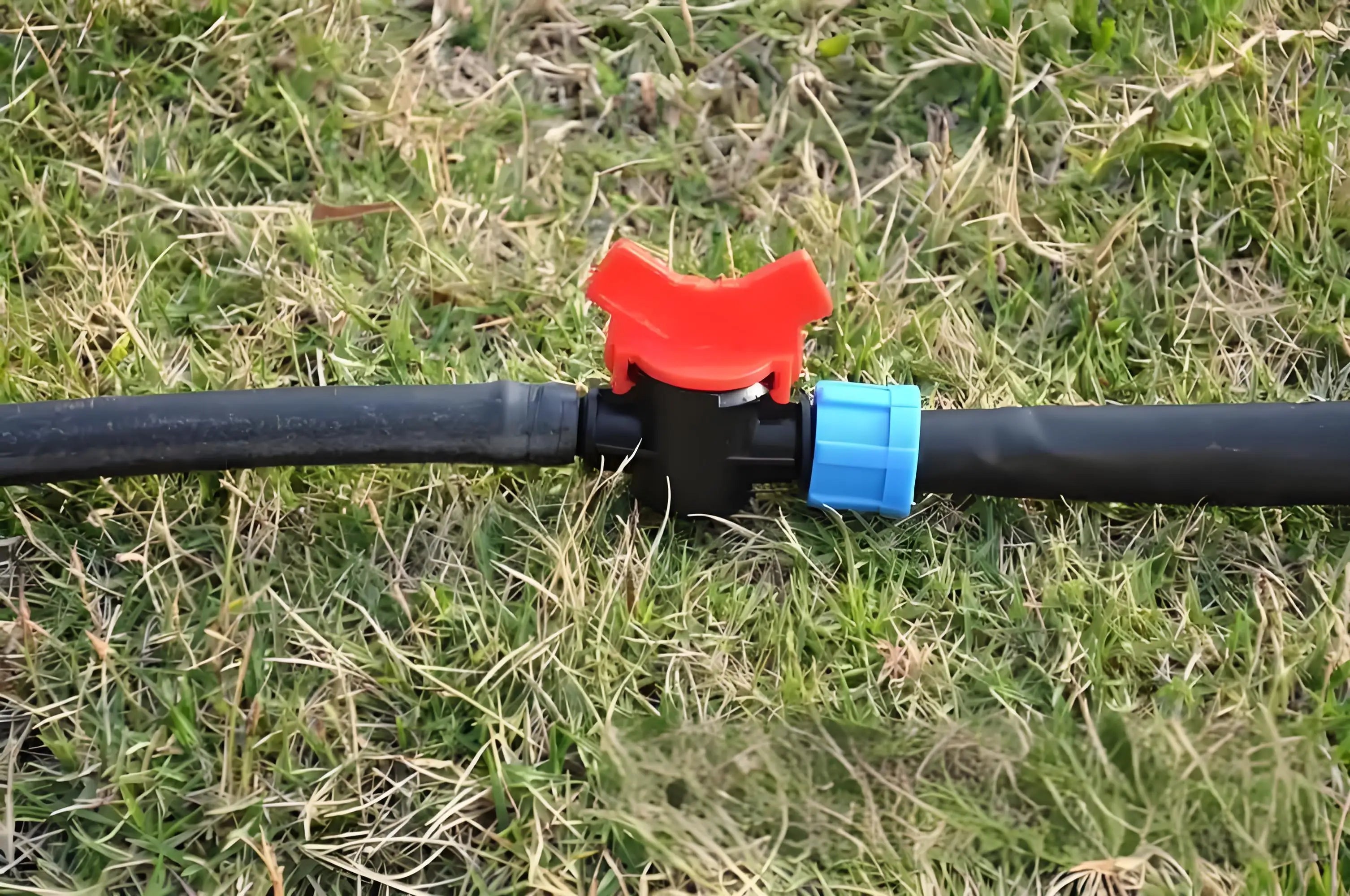 Mini Plastic Drip Irrigation Valve for Greenhouse & Water Hose Agriculture Control for Tape and Pipes